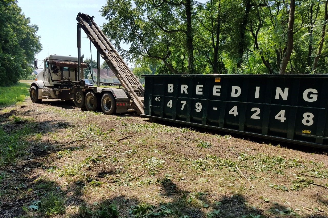 Environmentally Friendly Breeding Roll Off Service